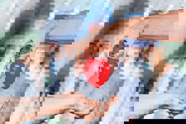 نوزدهمین ایثارگر از استان اردبیل برای اهدای عضو به تهران اعزام شد