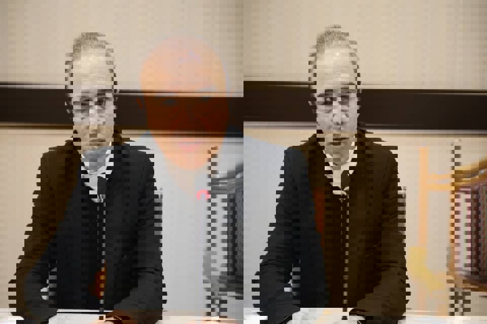 خلیلی:بانک‌های عامل مکلف به تسریع در پرداخت تسهیلات شدند