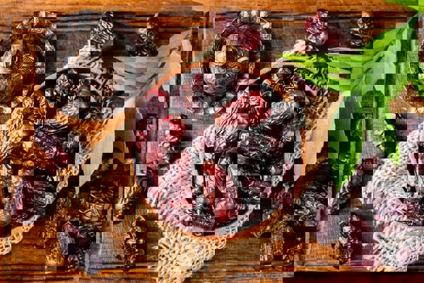 حسامی: توزیع خرمای تنظیم بازار رمضان در آذربایجان‌ غربی آغاز شد