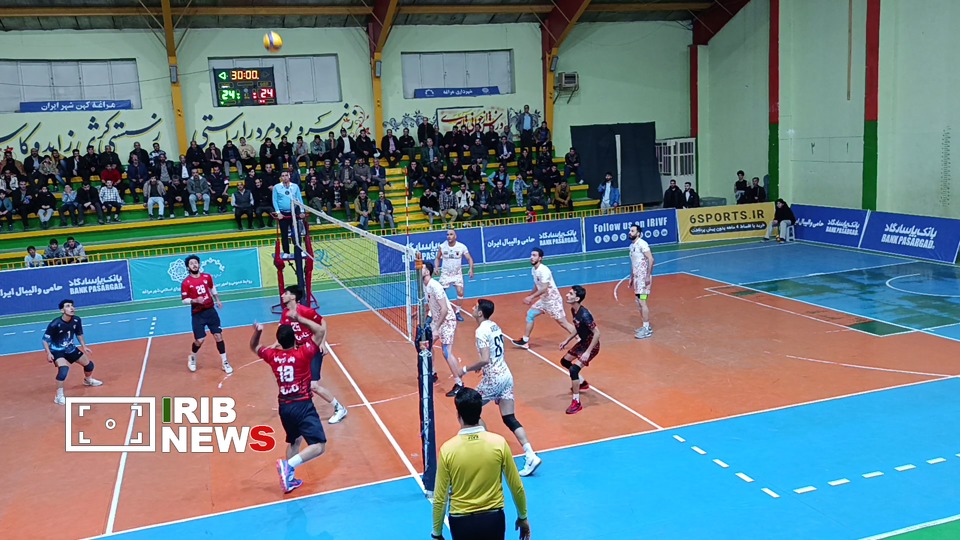 قزوین، برنده دور برگشت مسابقات والیبال کشور در مراغه