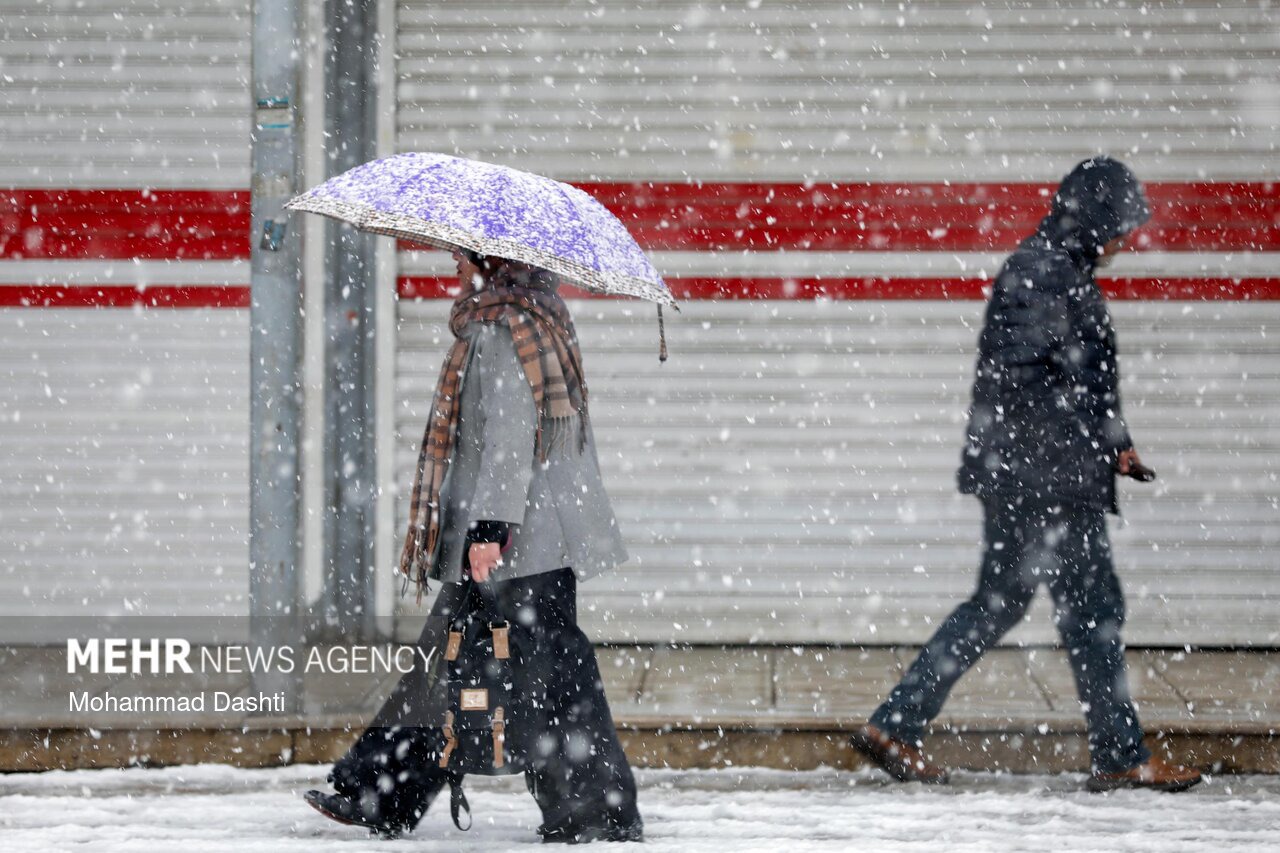 بارش برف و کاهش دمای هوای آذربایجان غربی تا هفته آینده ادامه دارد
