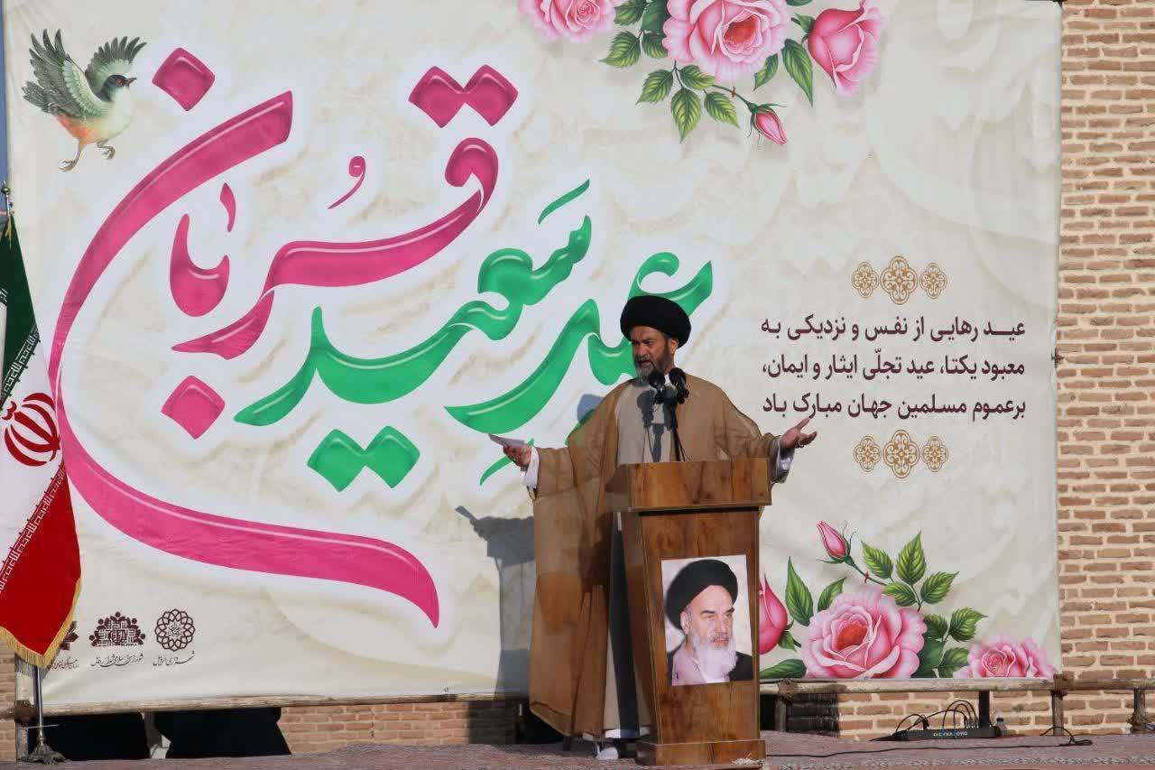 پیام آذری