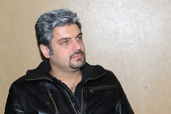 قابی از سام درخشانی و بازیگر زن روسی در یک مراسم/ ویدئو