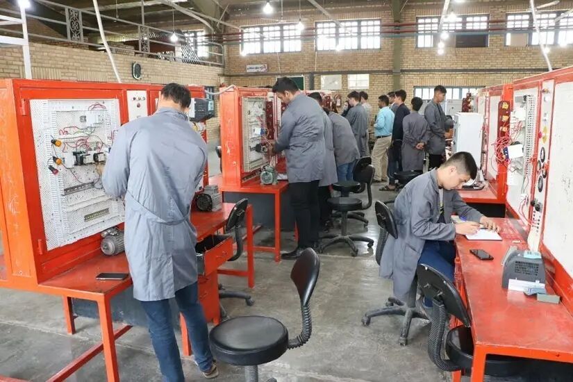 پیام آذری