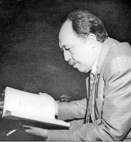 پیام آذری