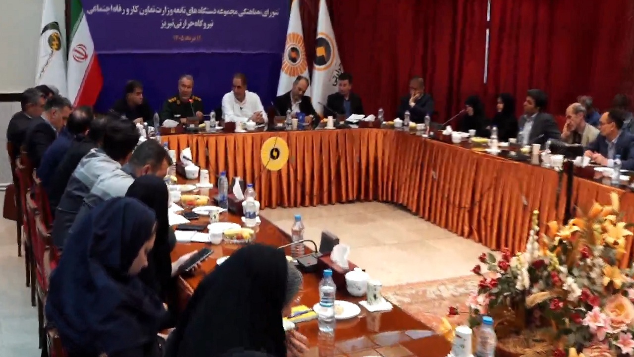پیام آذری
