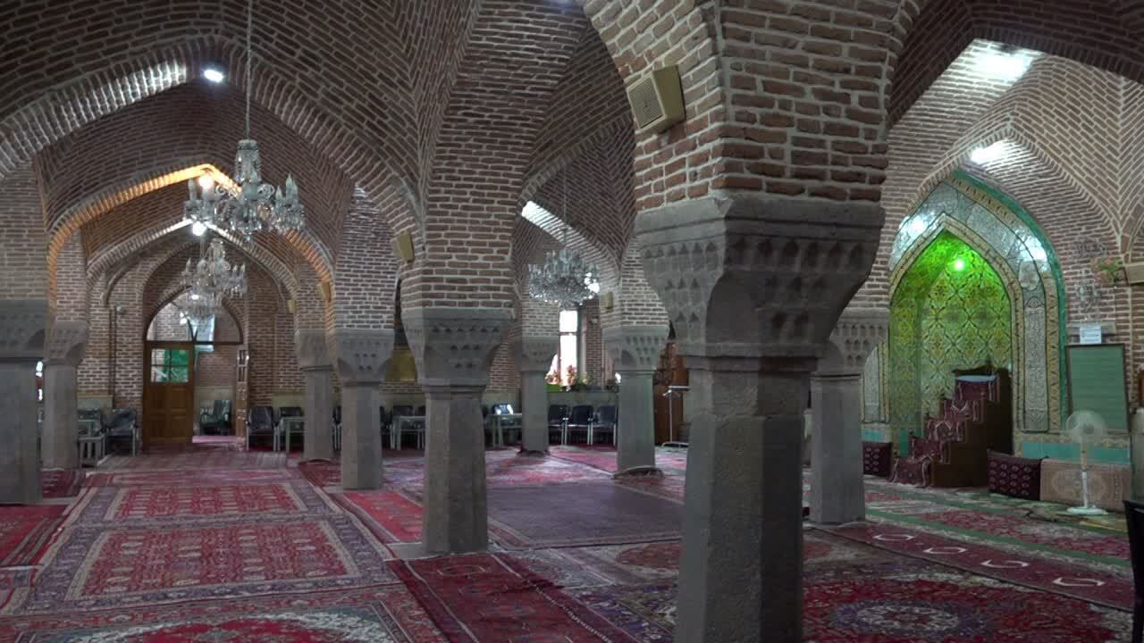 پیام آذری