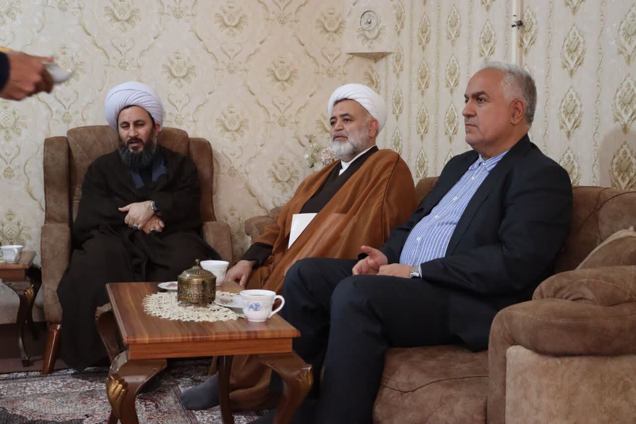 پیام آذری