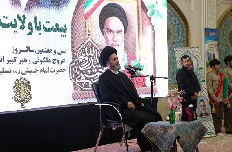 پیام آذری