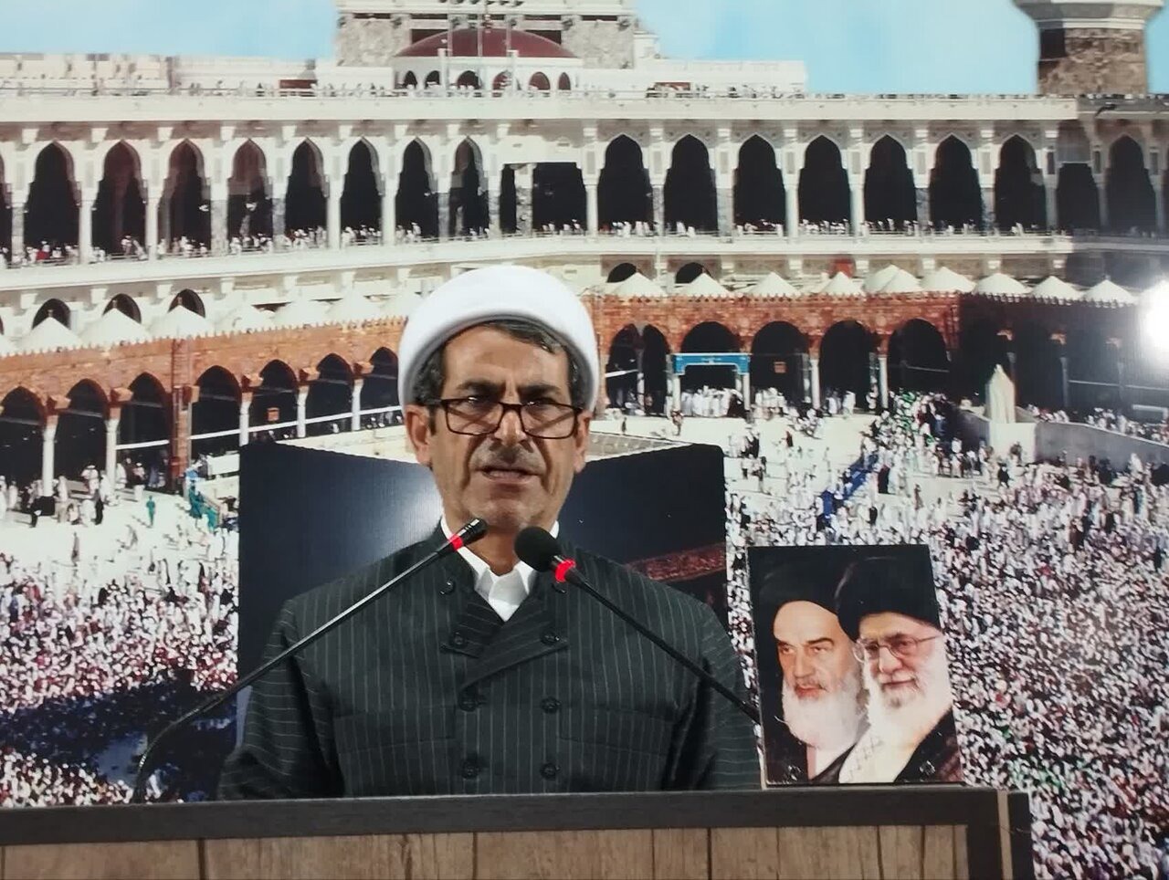 ماموستا احمدی: امام خمینی(ره)عزت نفس را به مستضعفان جهان بازگرداند