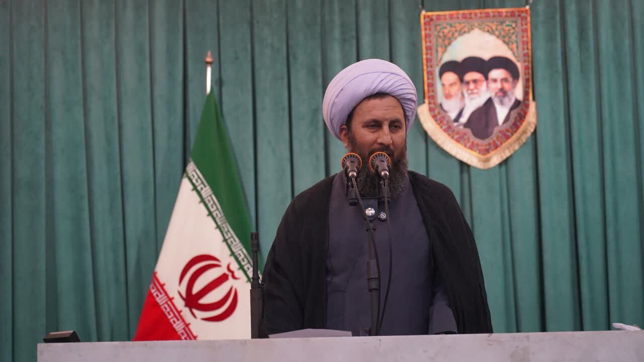 پیام آذری