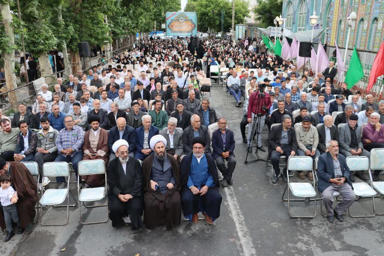 تجلیل از سادات و علمای شهرستان خوی