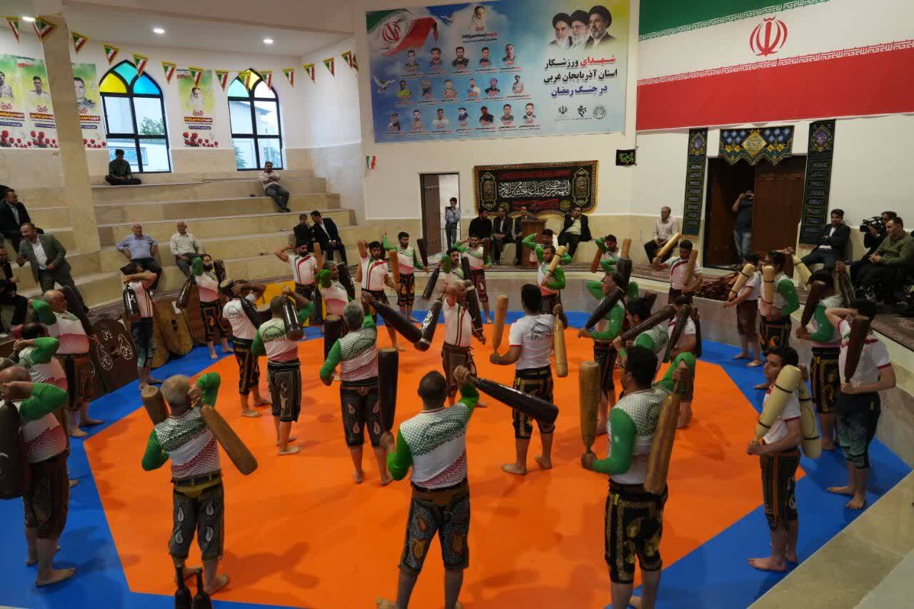پیام آذری
