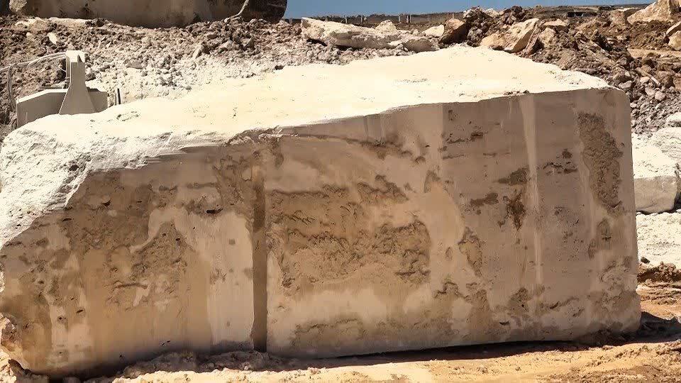 پیام آذری