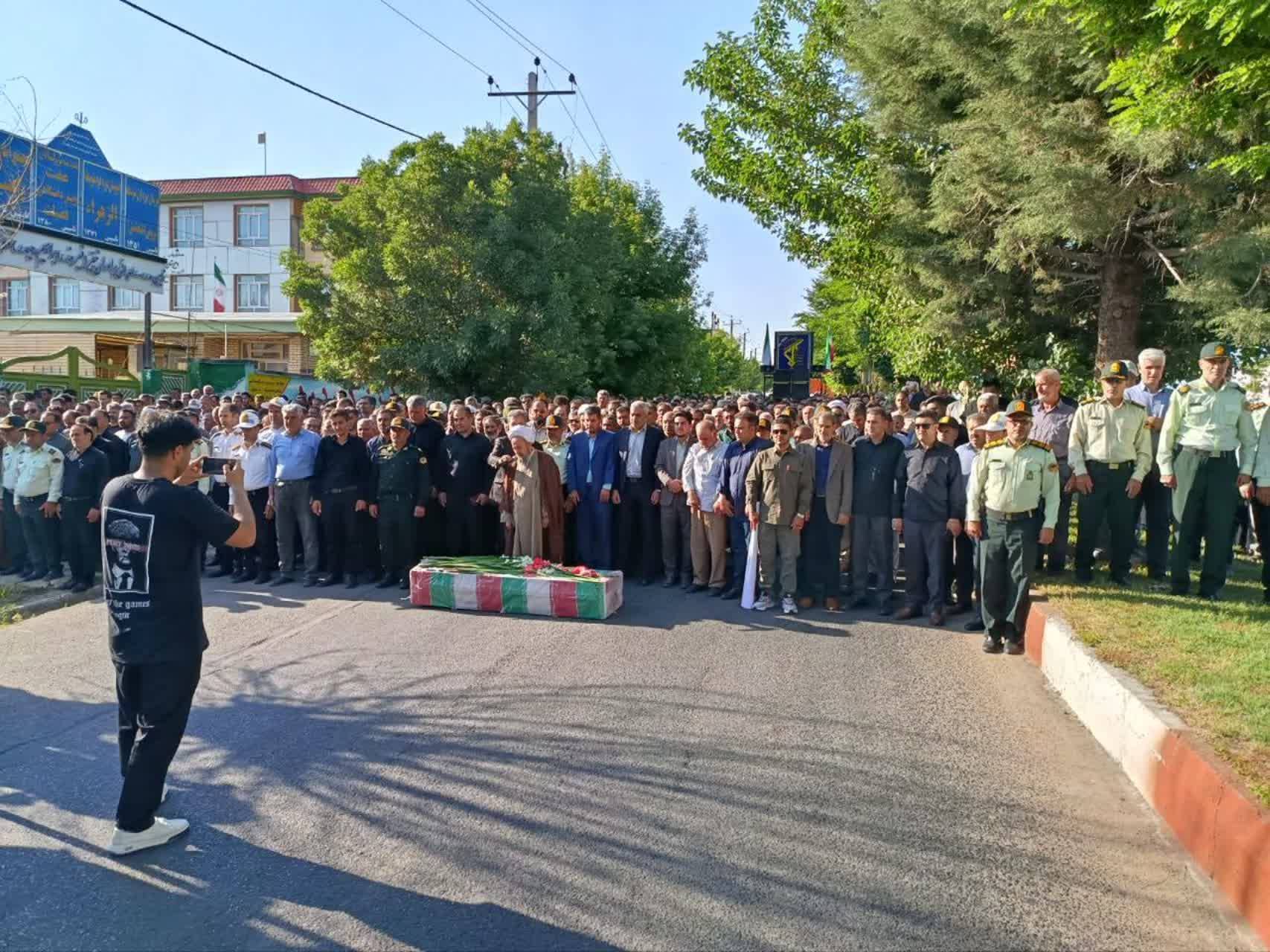پیام آذری