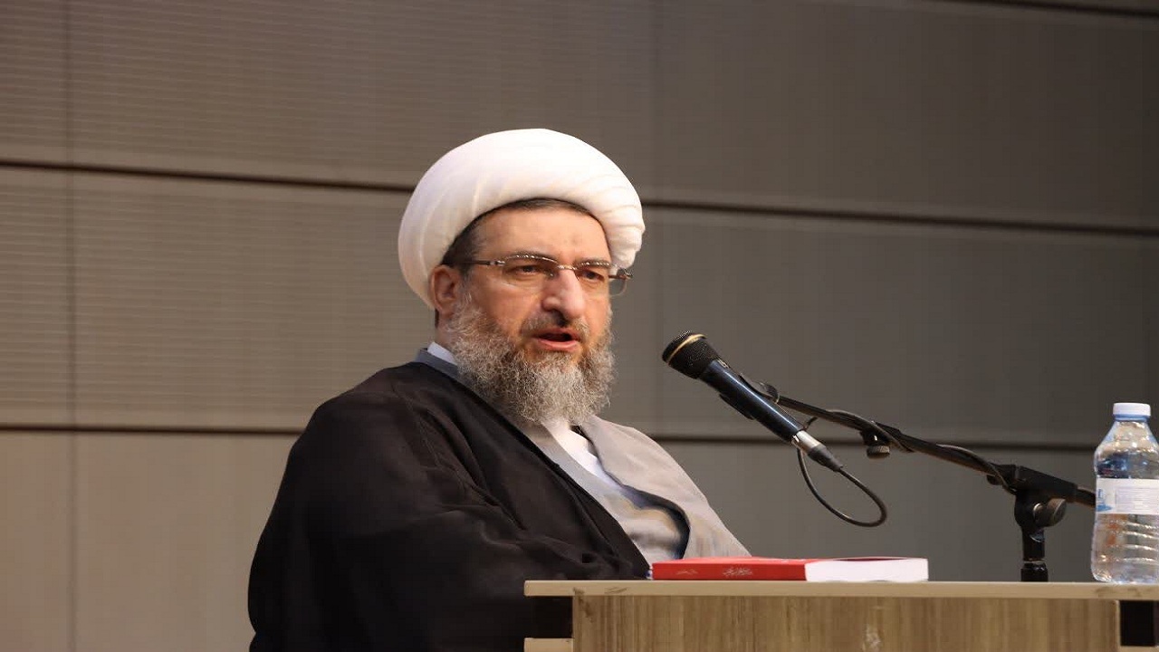 پیام آذری