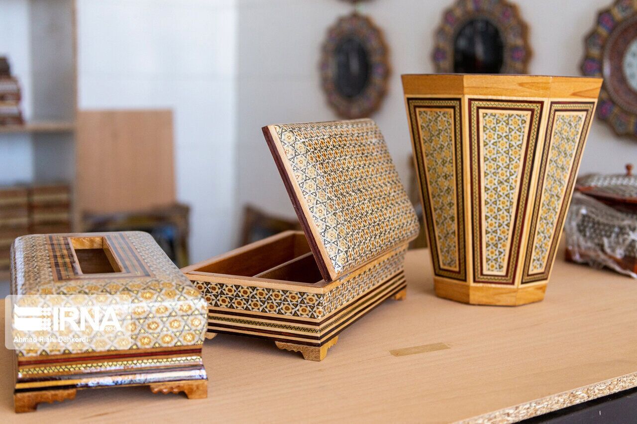 پیام آذری