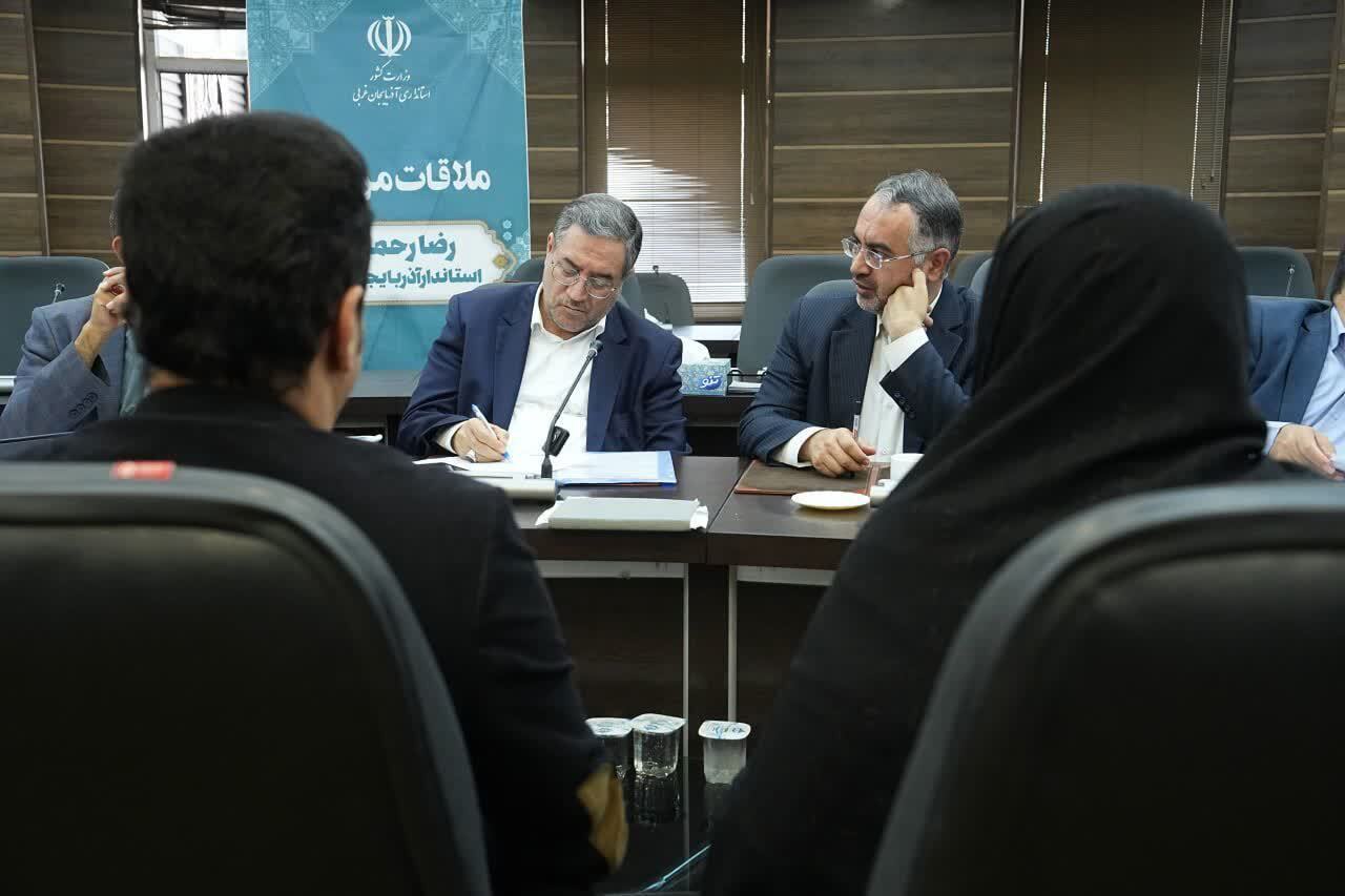 برگزاری ملاقات مردمی استاندار آذربایجان‌غربی