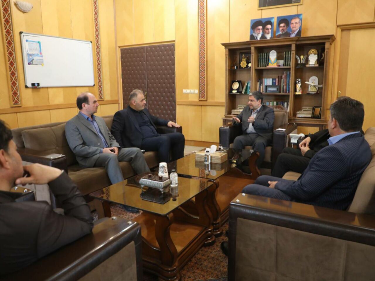 پیام آذری