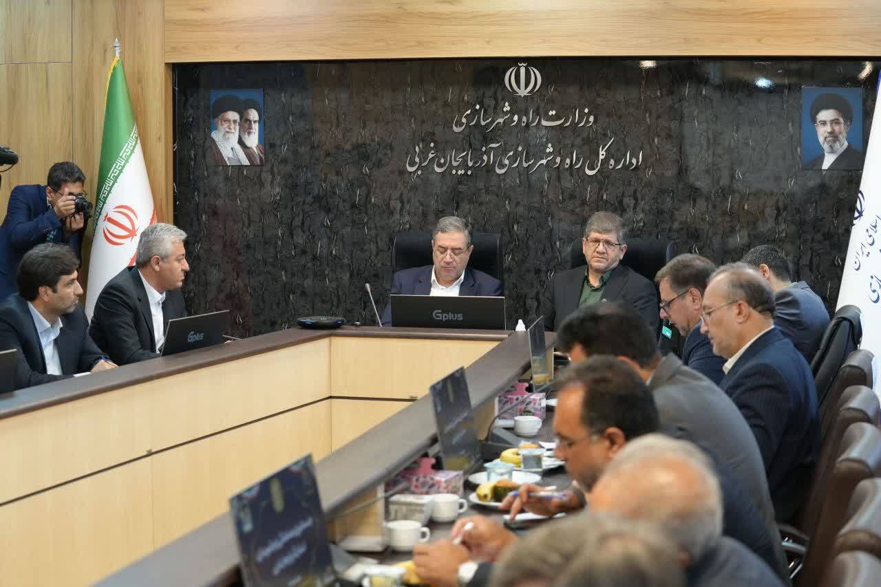 پیام آذری