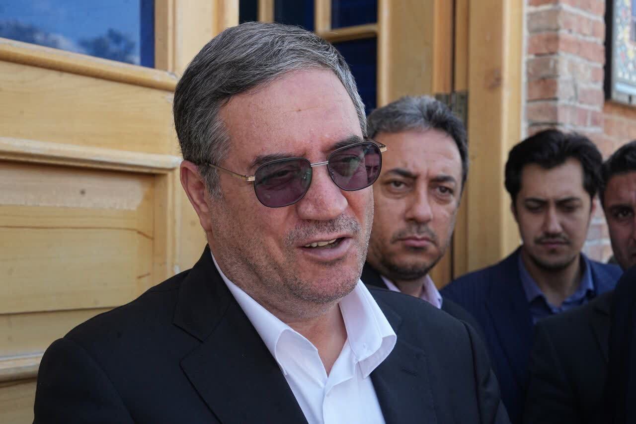 پیام آذری