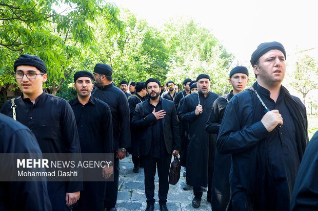 پیام آذری