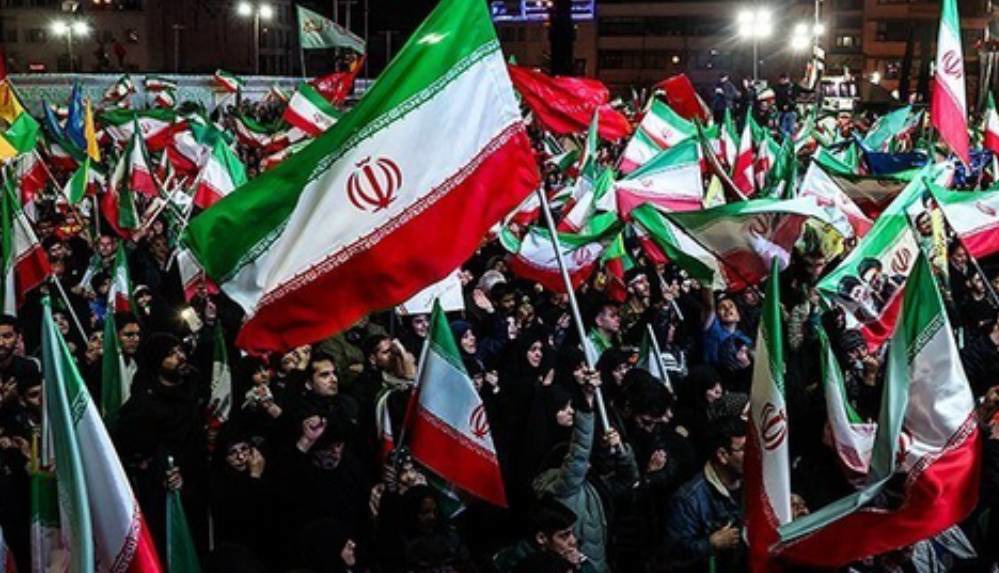 ساز مخالف کیهان: دستاوردهای میدان با خوش‌خیالی تباه نشود
