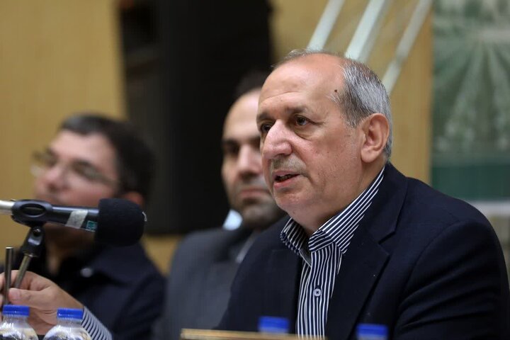 پیام آذری