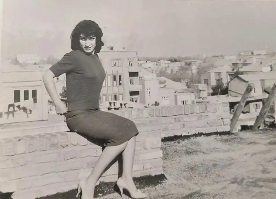 پیام آذری
