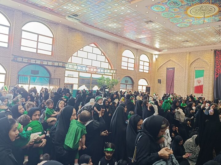 پیام آذری