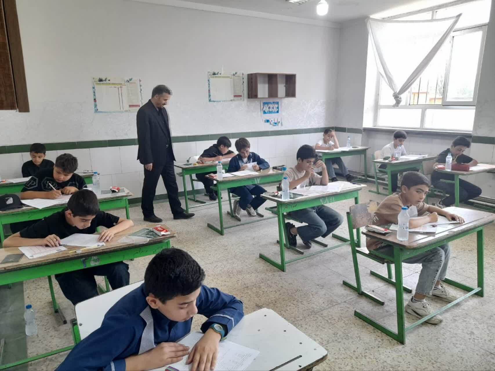 پیام آذری