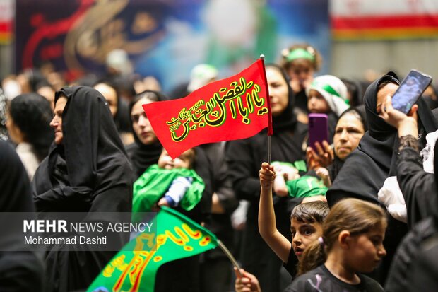 پیام آذری