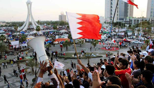 مدیرمسئول کیهان: هموطنان بحرینی را منتظر نگذاریم