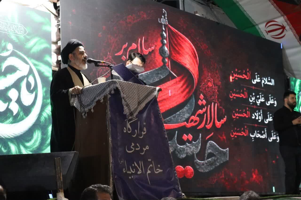 پیام آذری