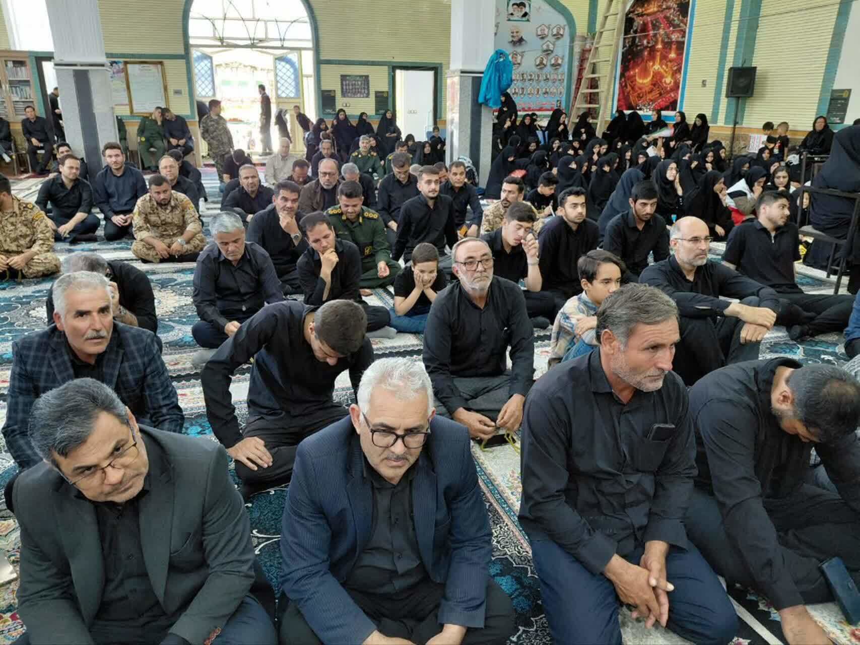 یادواره شهدای اقتدار در باروق برگزار شد