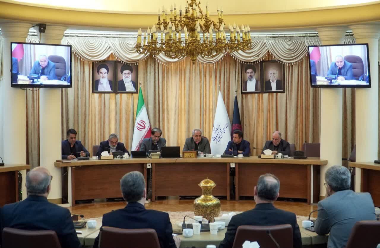 تأکید استاندار آذربایجان‌شرقی بر رفع شکاف میان دانشگاه و صنعت