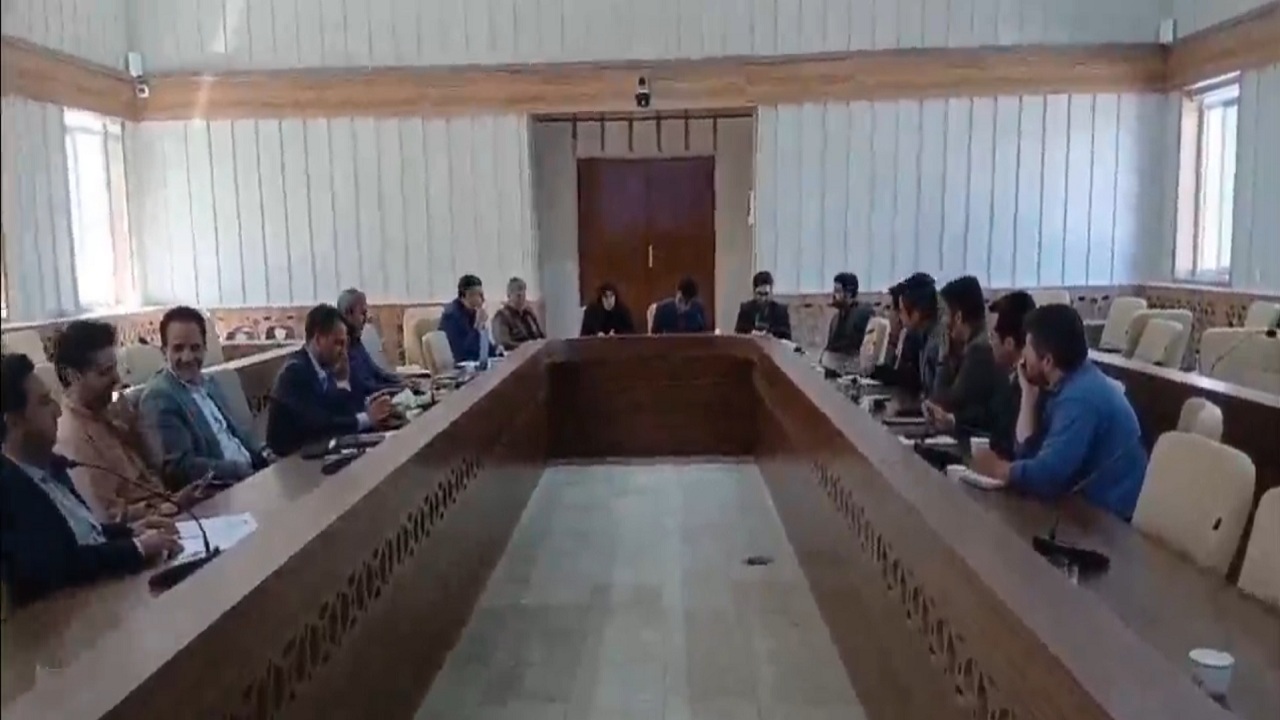 پیام آذری