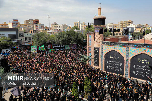 پیام آذری