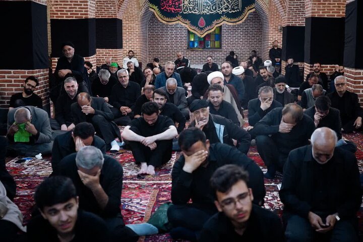 پیام آذری