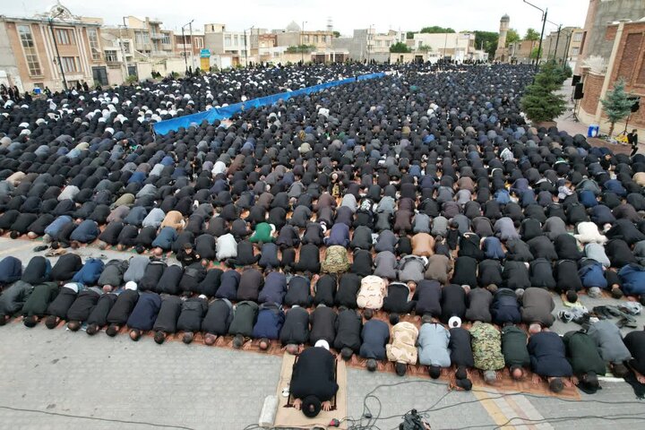 پیام آذری
