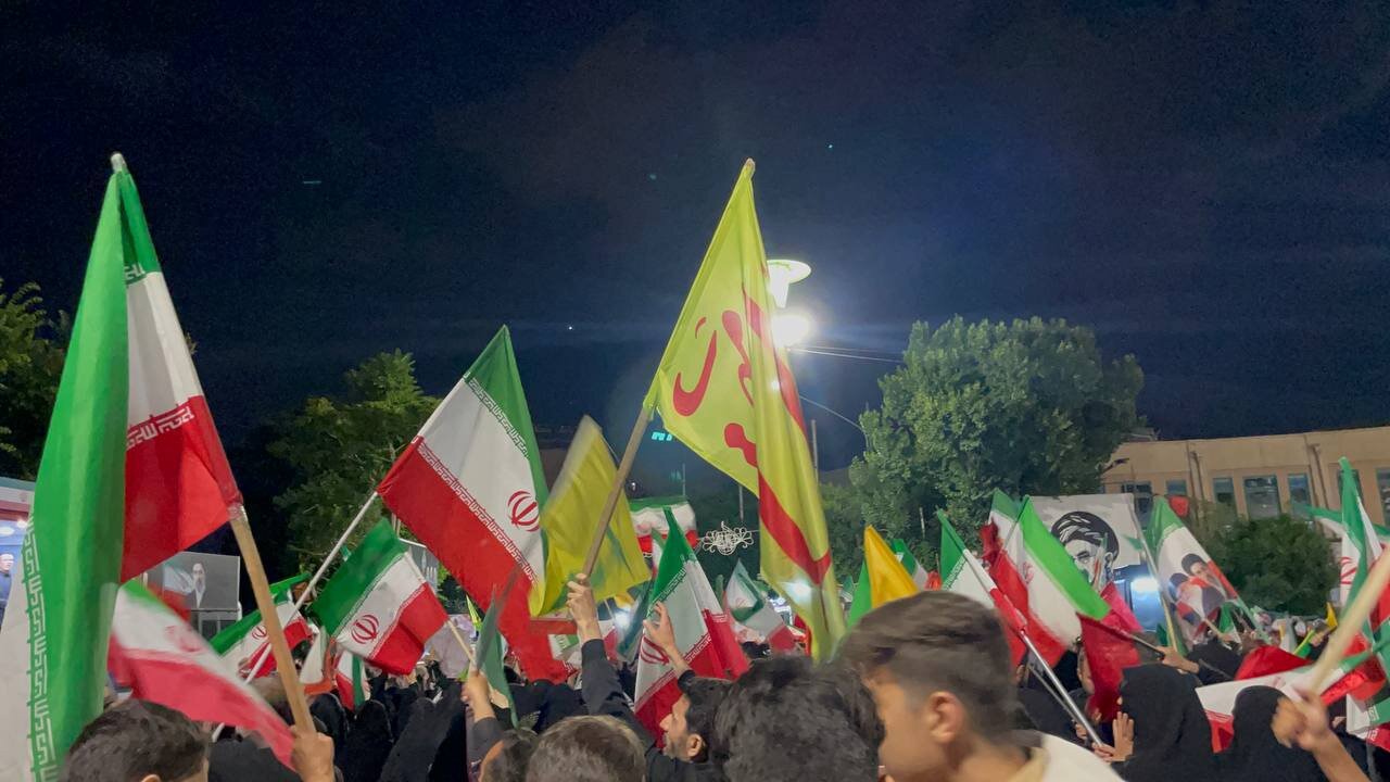 صد و بیستمین شب بیعت؛ تبریز همچنان پای عهد با رهبری ایستاده است