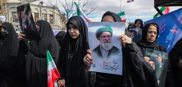 اعزام ۲۰ اتوبوس از دانشگاه‌های آذربایجان‌غربی به مراسم تشییع رهبر شهید