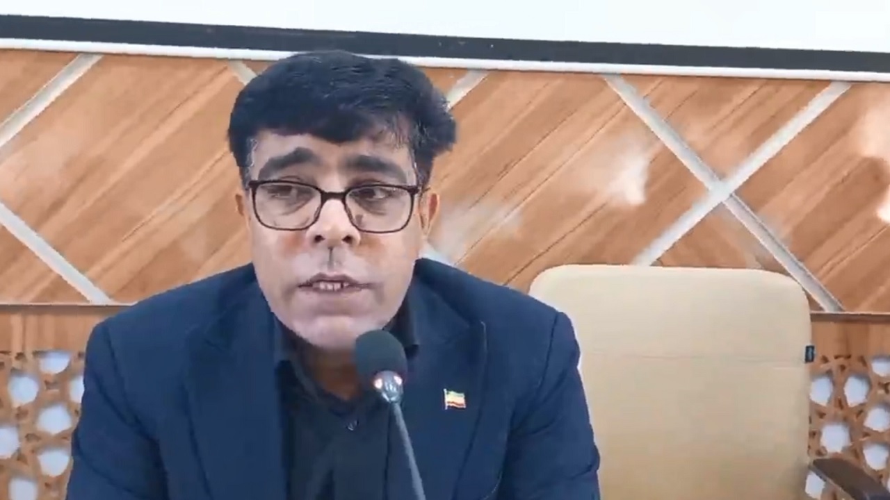 پیام آذری