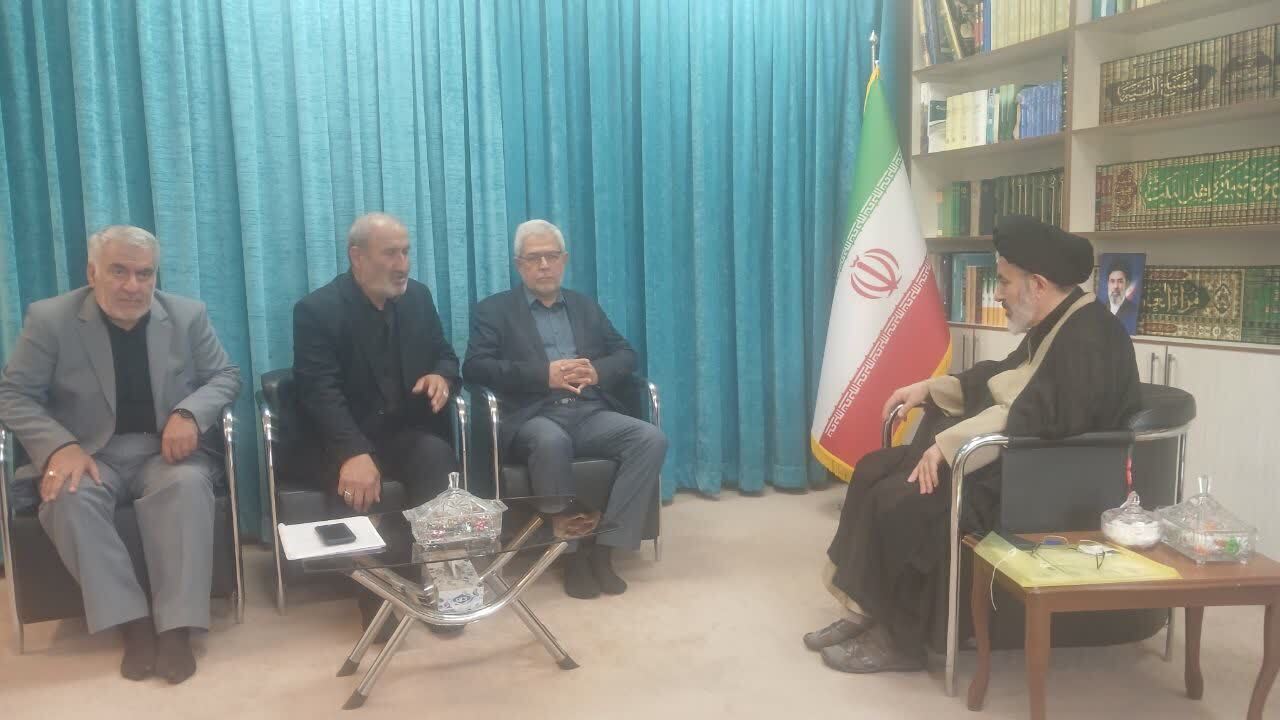 پیام آذری