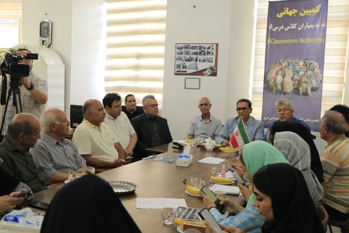 پیام آذری