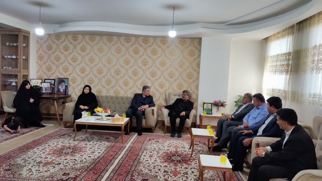 پیام آذری