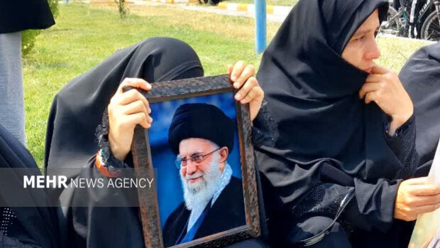 پیام آذری