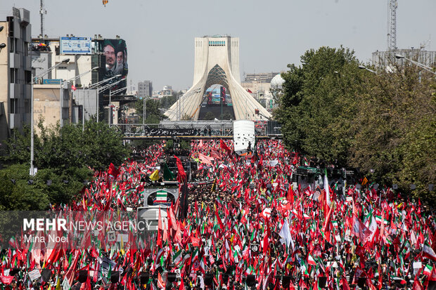 پیام آذری