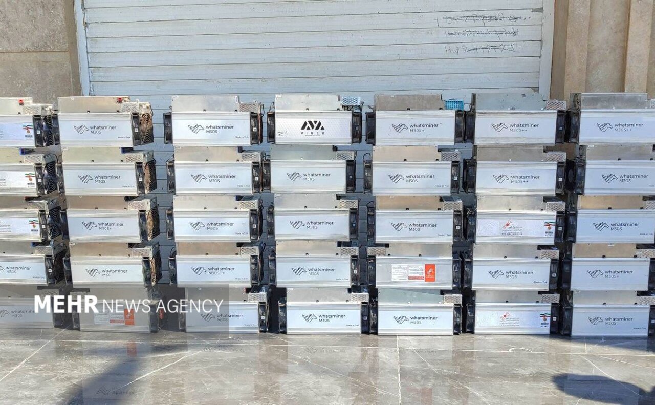 آزادسازی برق ۳۷۴ خانوار تبریزی با کشف ماینرهای غیرمجاز