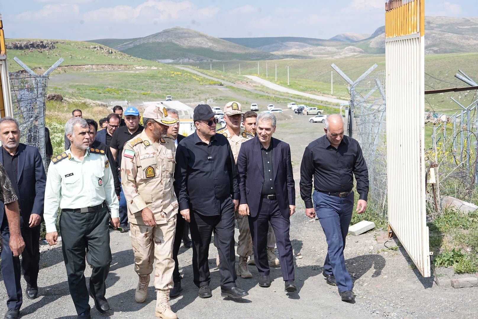 پیام آذری